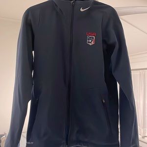 Nike USA Lacrosse team issued jacket. Navy/grey. Mens small. Perfect condition.